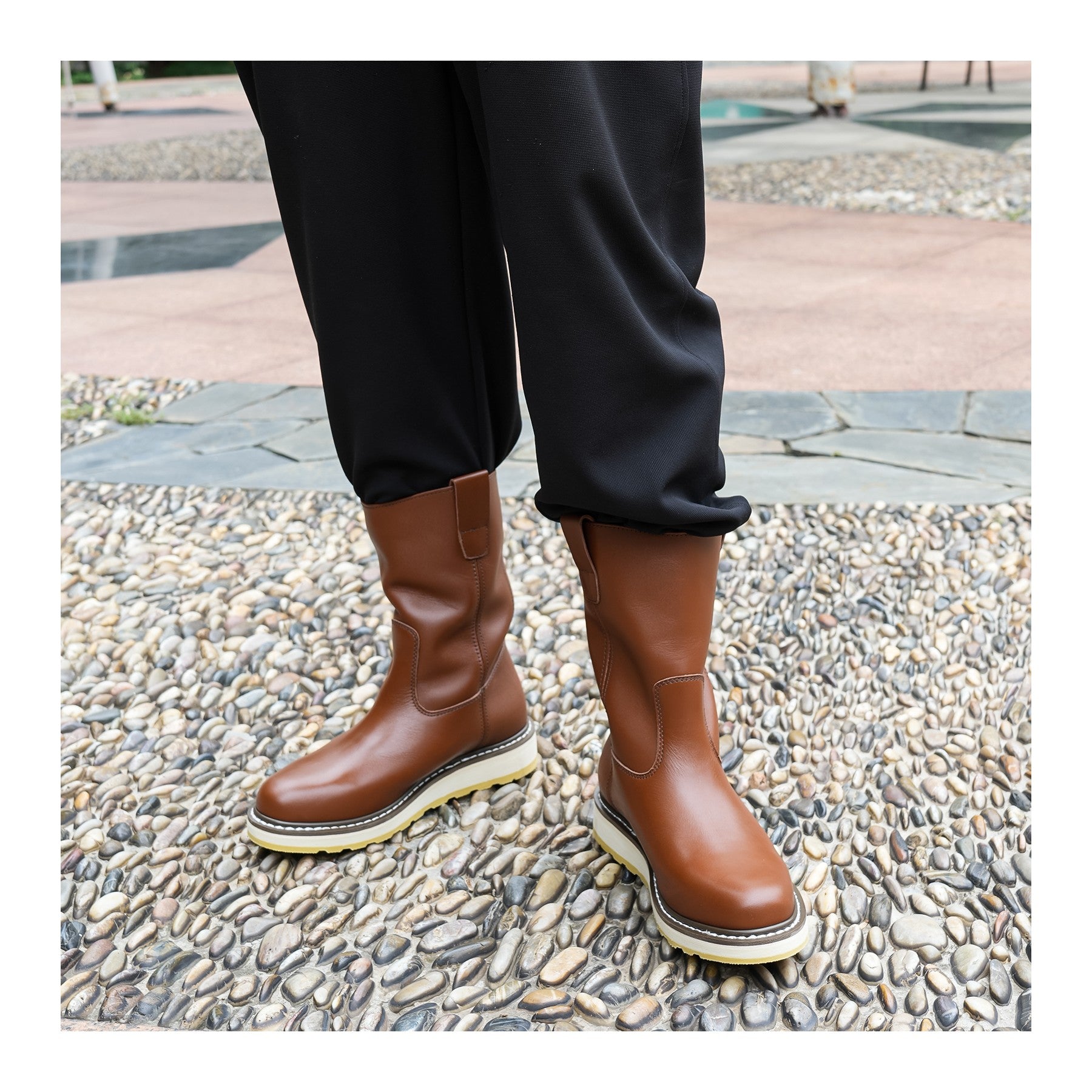 HANDMEN H86984 10-inch brown work boot front view